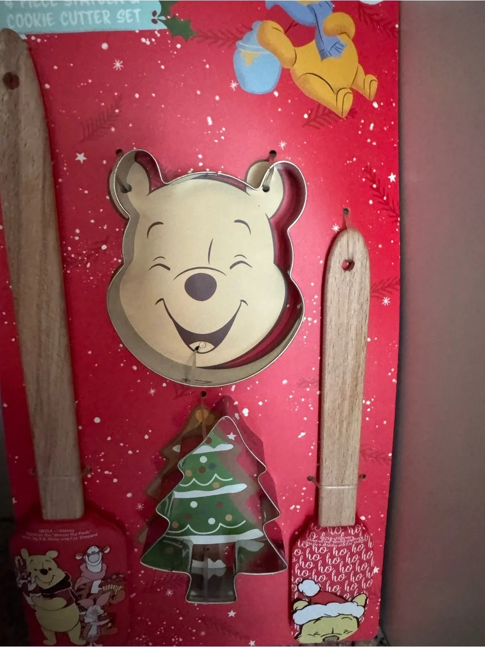 NWT- Disney Winnie the Pooh Holiday Cookie Cutter & Spatula Set and Mug set